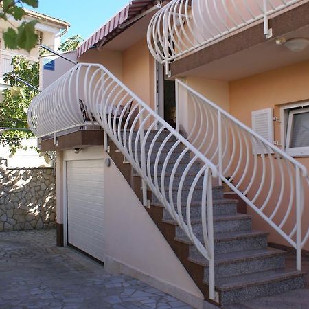 Apartment Anka D Krk Town Exterior foto